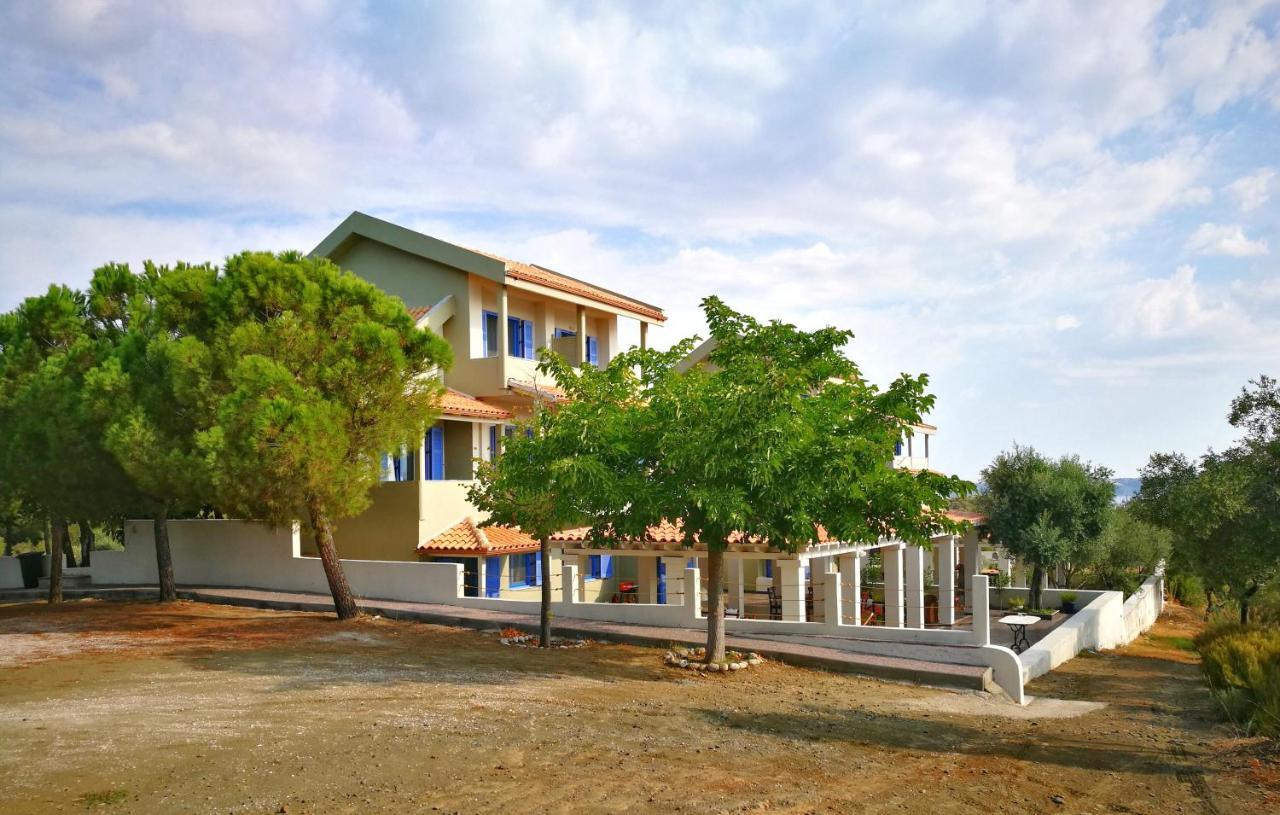 Olive Bay Hilltop Apartments Амолиани Экстерьер фото