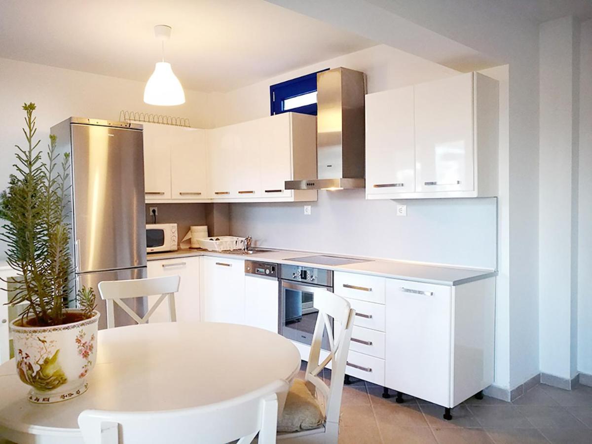 Olive Bay Hilltop Apartments Амолиани Экстерьер фото